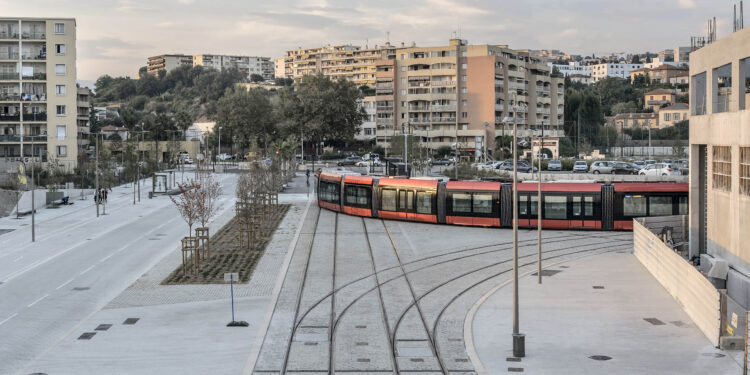 Grand-Arenas-Mateo-Arquitectura