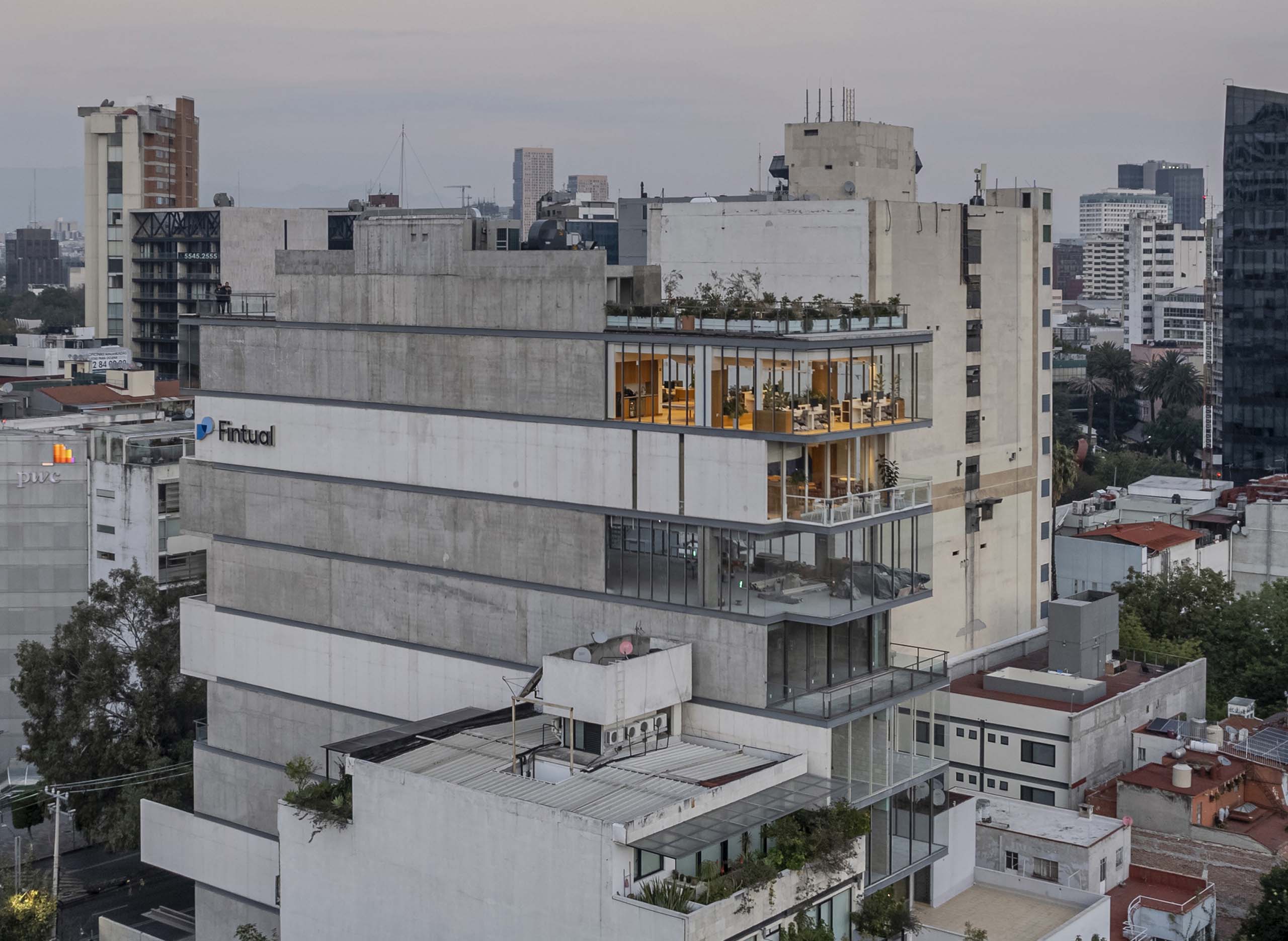 アート・デザイン・音楽 NEW APARTMENTS C3 Topic 2005 QO Apartments - C3GLOBE