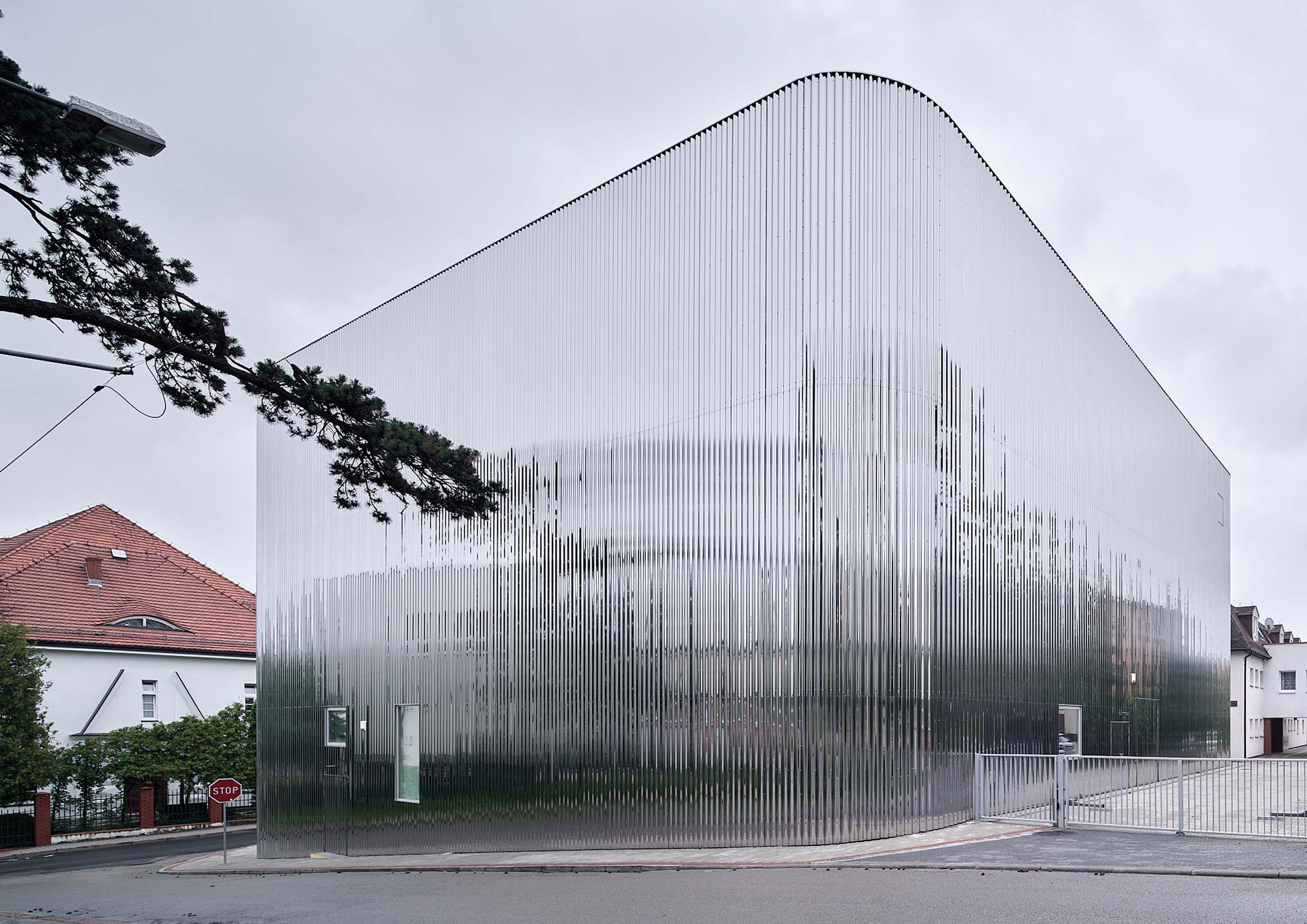 Extended State Music School with a concert hall - C3GLOBE