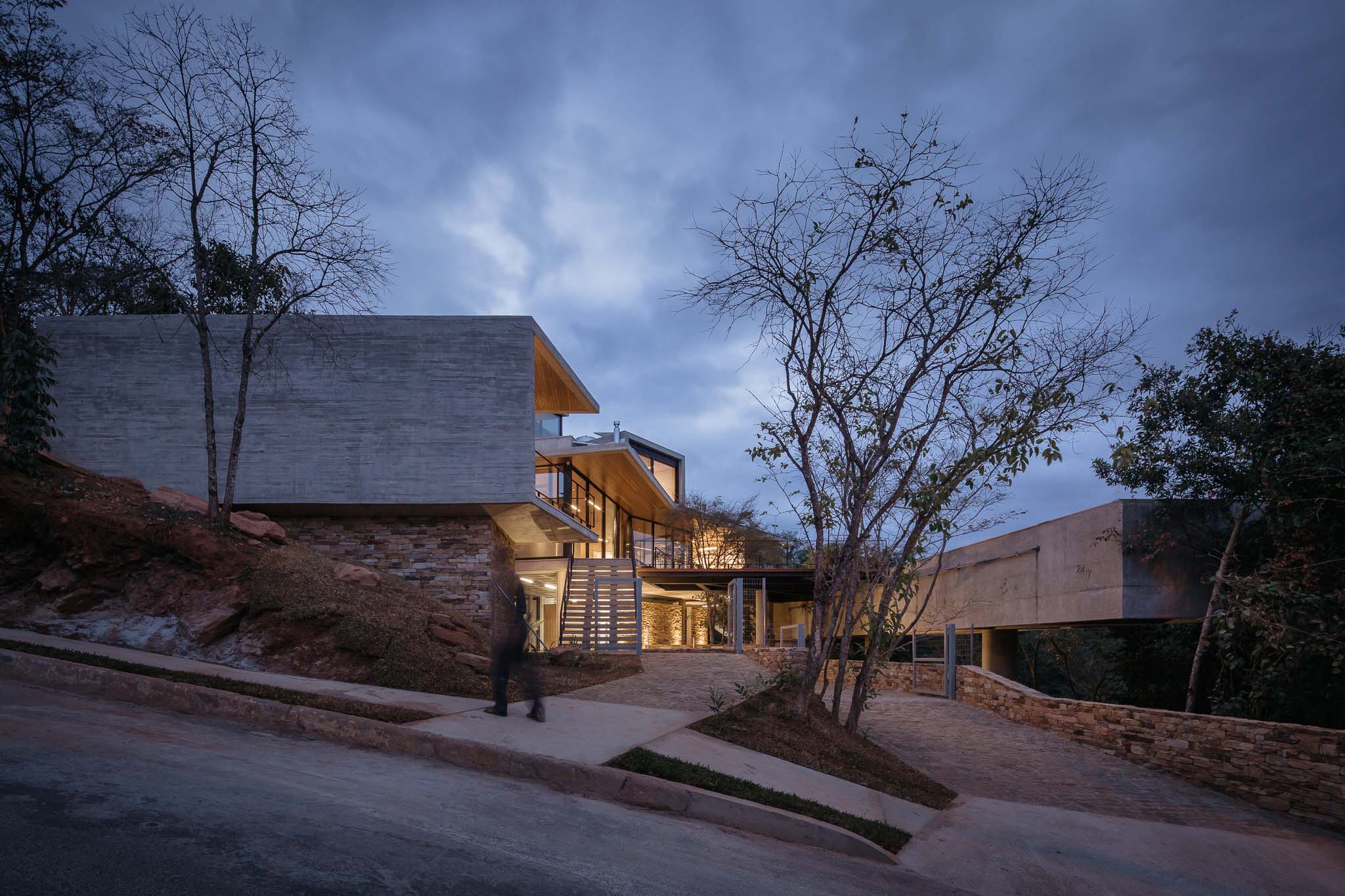 Elephant's Hill House - C3GLOBE
